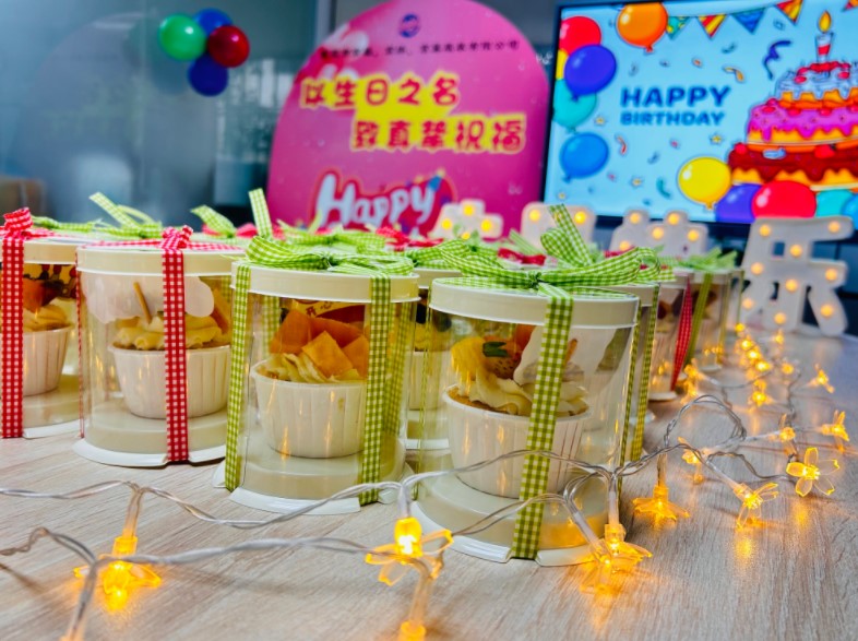 四月生日會(huì)丨春風(fēng)送暖，歡樂慶生(圖2)