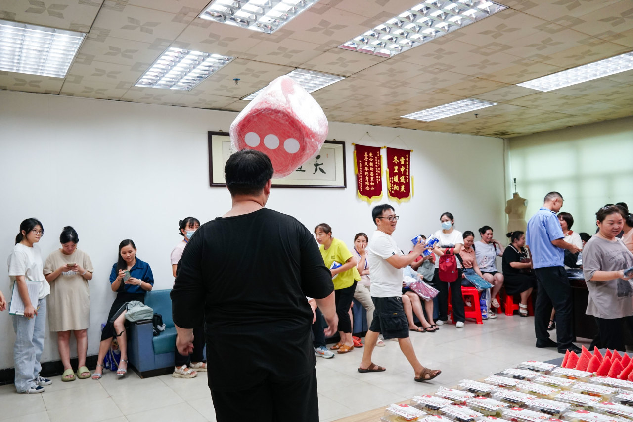 8月份員工生日會(huì)丨我們齊聚一堂，不負(fù)時(shí)光(圖15)